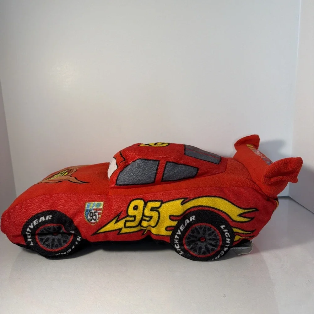 Disney Cars Lightning McQueen Plush 17x9
